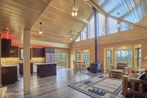 Living - 452 Ruby Creek Rd, Naples, ID 83847 photo 4 of 4