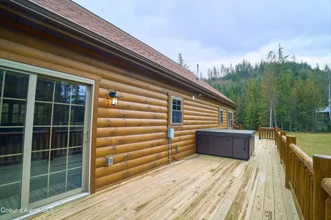 Exterior - 452 Ruby Creek Rd, Naples, ID 83847 photo 5 of 17