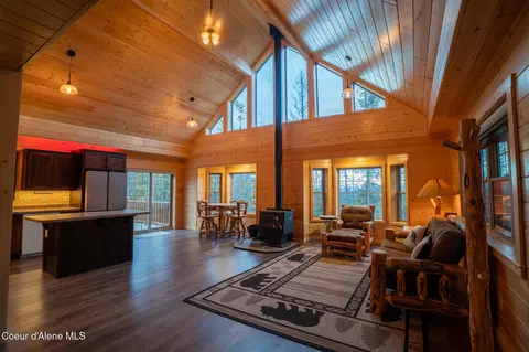 Living - 452 Ruby Creek Rd, Naples, ID 83847 photo 1 of 4