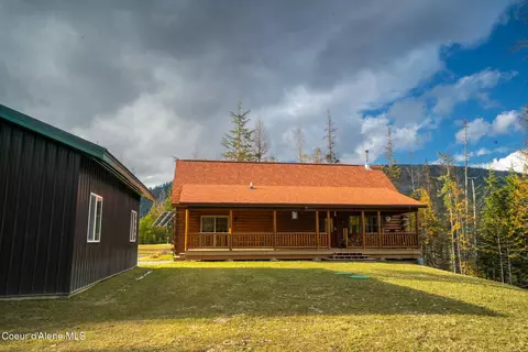 Exterior - 452 Ruby Creek Rd, Naples, ID 83847 photo 2 of 17