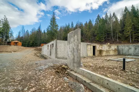 Exterior - 452 Ruby Creek Rd, Naples, ID 83847 photo 13 of 17