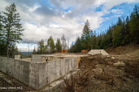 Exterior - 452 Ruby Creek Rd, Naples, ID 83847 photo 14 of 17