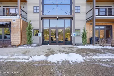834 Mckinley Ave #102, Kellogg, ID 83837