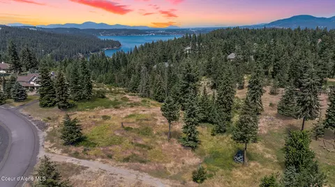Nna S Greenfield Ln, Coeur D'alene, ID 83814