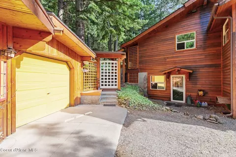 Exterior - 8562 S Gozzer Rd, Harrison, ID 83833 photo 4 of 11