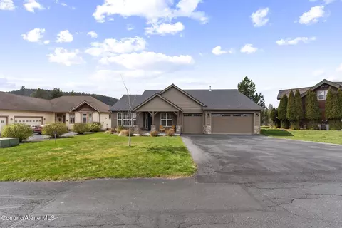 566 Stoneridge Rd, Blanchard, ID 83804