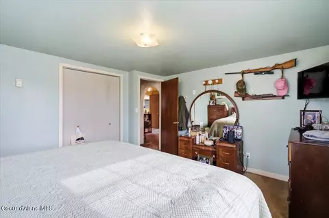 Bedroom - 170 E Miles Ave, Hayden, ID 83835 photo 2 of 6