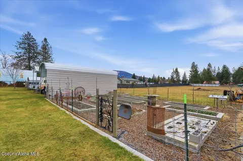 Exterior - 170 E Miles Ave, Hayden, ID 83835 photo 11 of 22