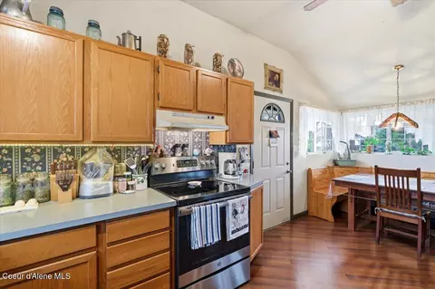 Kitchen - 170 E Miles Ave, Hayden, ID 83835 photo 3 of 4