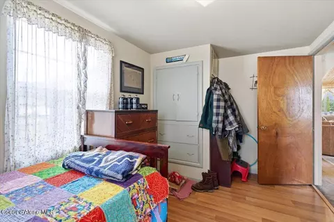 Bedroom - 170 E Miles Ave, Hayden, ID 83835 photo 4 of 6