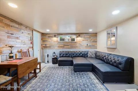 Living - 170 E Miles Ave, Hayden, ID 83835 photo 6 of 7