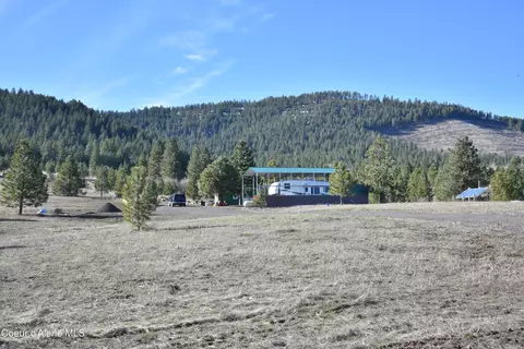 624 Vine Maple Rd, De Smet, ID 83824