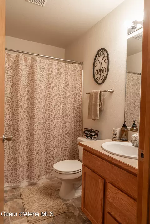 Bath - 2770 N Slice Dr, Post Falls, ID 83854 photo 3 of 3