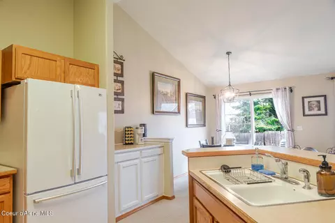 Kitchen - 2770 N Slice Dr, Post Falls, ID 83854 photo 3 of 5