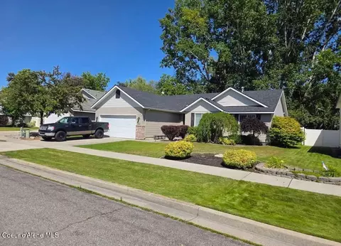 2770 N Slice Dr, Post Falls, ID 83854
