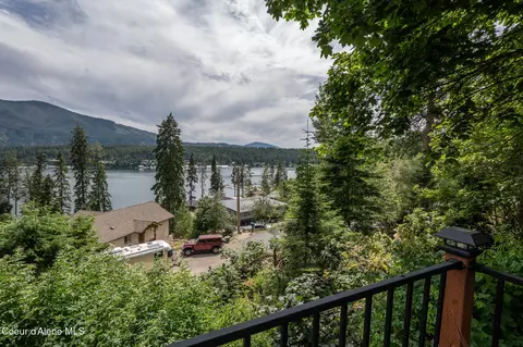 View/Area - 17532 E Bannock Dr, Bayview, ID 83803 photo 1 of 8