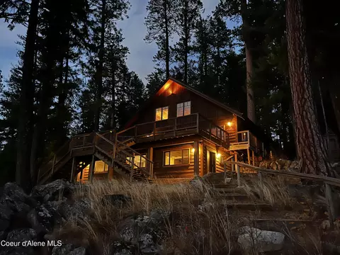 308 Power Line Rd, Coolin, ID 83821