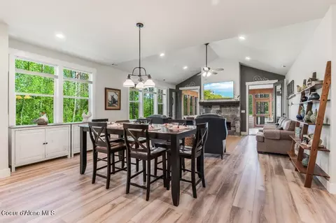 Dining - 891 Ames Way, Dover, ID 83825 photo 1 of 3