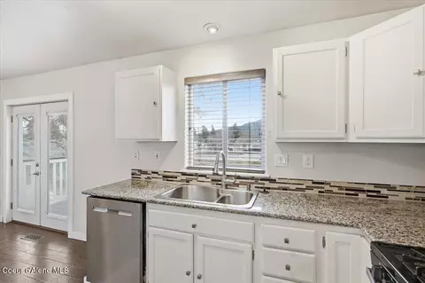 Kitchen - 106 E 9th Ave, Post Falls, ID 83854 photo 4 of 4