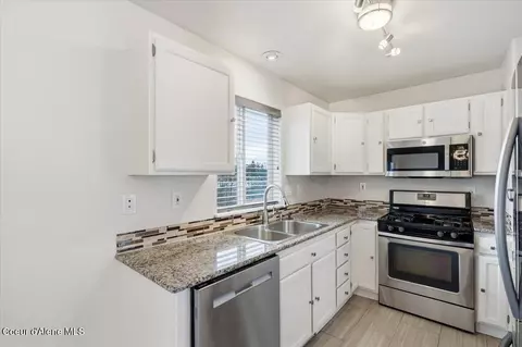Kitchen - 106 E 9th Ave, Post Falls, ID 83854 photo 2 of 4