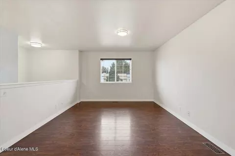 Living - 106 E 9th Ave, Post Falls, ID 83854 photo 1 of 4