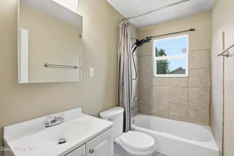 Bath - 6113 E 8th Ave, Spokane Valley, WA 99212 photo 1 of 1