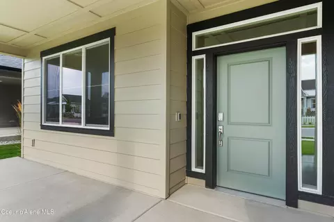 1147 E Walton Ct, Post Falls, ID 83854 photo 2