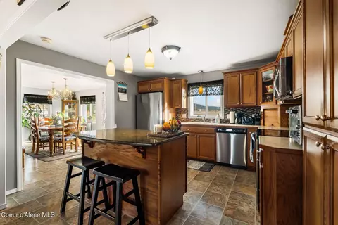 Kitchen - 331 15th St, Plummer, ID 83851 photo 2 of 5