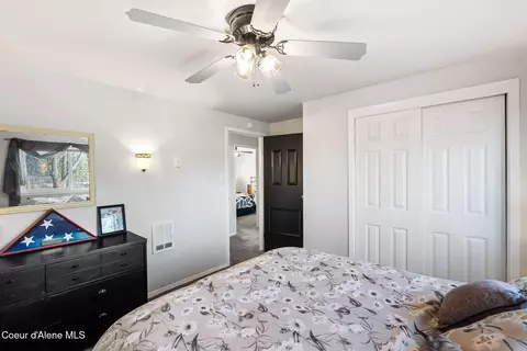 Bedroom - 331 15th St, Plummer, ID 83851 photo 2 of 6