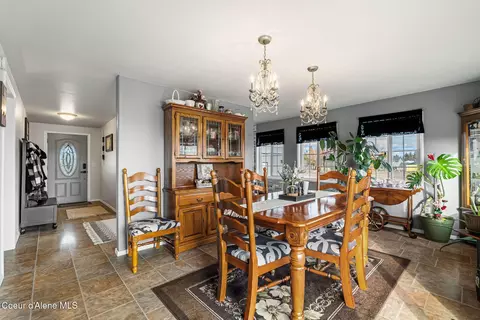 Dining - 331 15th St, Plummer, ID 83851 photo 2 of 2