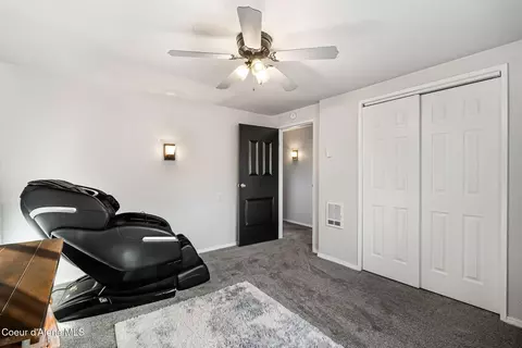 Bedroom - 331 15th St, Plummer, ID 83851 photo 6 of 6