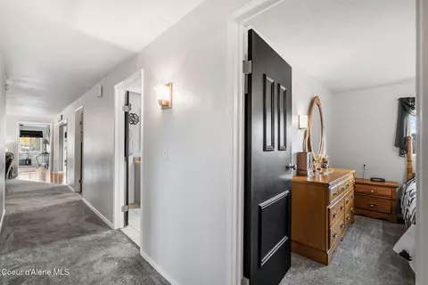 Entry Way - 331 15th St, Plummer, ID 83851 photo 5 of 5