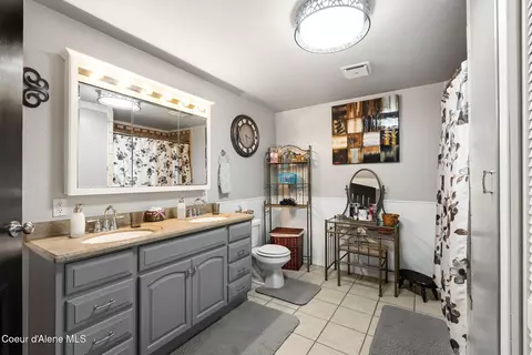 Bath - 331 15th St, Plummer, ID 83851 photo 1 of 1