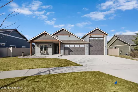 1269 W Tamarindo Ln, Hayden, ID 83835