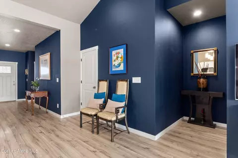 Entry Way - 4671 E Alopex Ln, Post Falls, ID 83854 photo 4 of 4