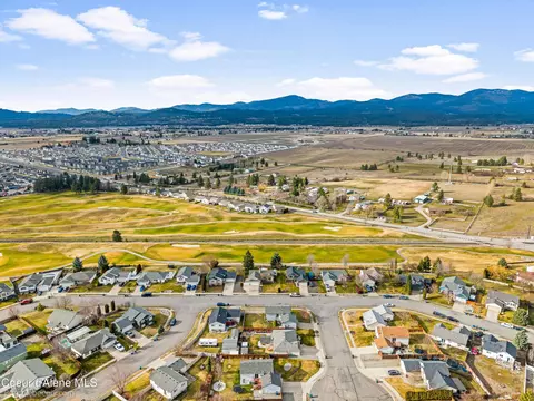 View/Area - 585 N Divot Ave, Post Falls, ID 83854 photo 4 of 21
