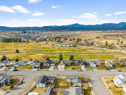 View/Area - 585 N Divot Ave, Post Falls, ID 83854 photo 15 of 21