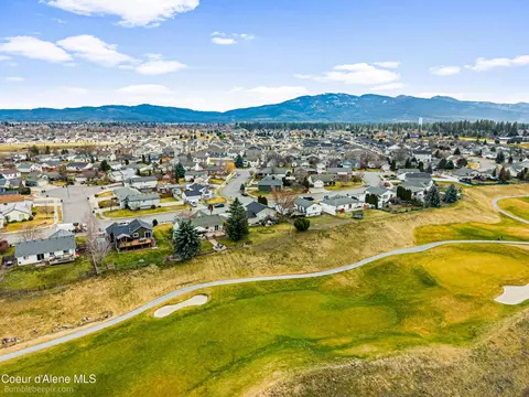 View/Area - 585 N Divot Ave, Post Falls, ID 83854 photo 3 of 21