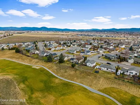 View/Area - 585 N Divot Ave, Post Falls, ID 83854 photo 12 of 21
