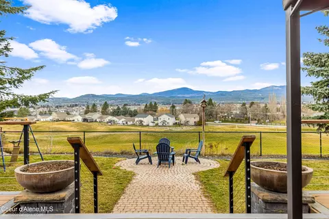 Exterior - 585 N Divot Ave, Post Falls, ID 83854 photo 8 of 17