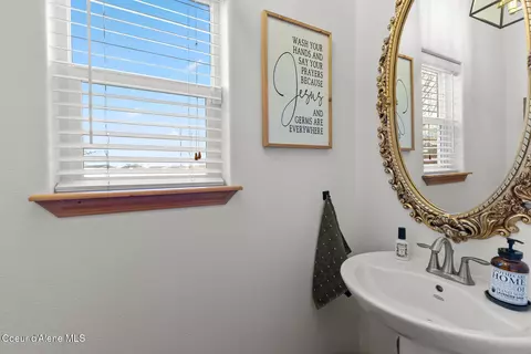 2110 N Triumph Ct, Post Falls, ID 83854 photo 18