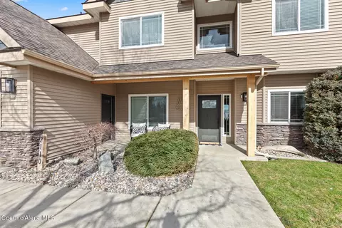 2110 N Triumph Ct, Post Falls, ID 83854 photo 3