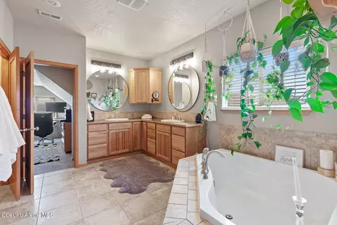 2110 N Triumph Ct, Post Falls, ID 83854 photo 23