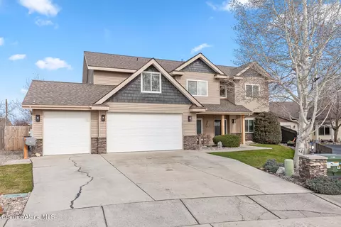 2110 N Triumph Ct, Post Falls, ID 83854 photo 2