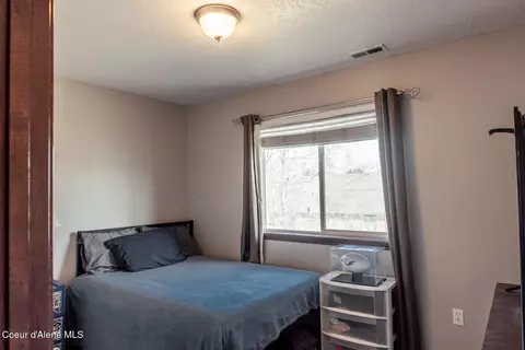 Bedroom - 8464 N Boysenberry Loop, Hayden, ID 83835 photo 7 of 8