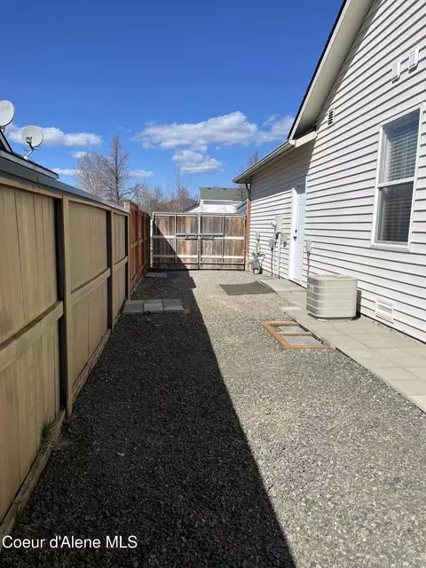 Exterior - 2744 N Alfalfa Loop, Post Falls, ID 83854 photo 3 of 12
