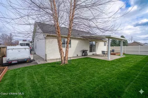 Exterior - 2744 N Alfalfa Loop, Post Falls, ID 83854 photo 2 of 12