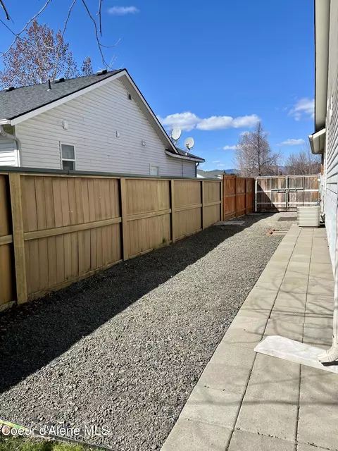 Exterior - 2744 N Alfalfa Loop, Post Falls, ID 83854 photo 4 of 12