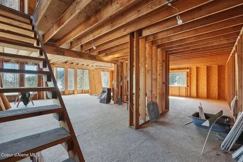 Entry Way - 45 Parallel Run Rd, Sandpoint, ID 83864 photo 1 of 10