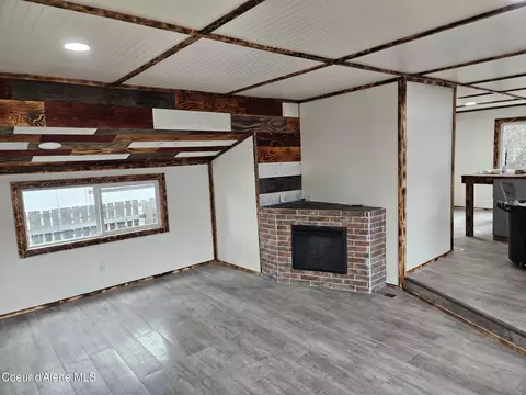Living - 4301 E Maplewood Ave #30, Post Falls, ID 83854 photo 2 of 2